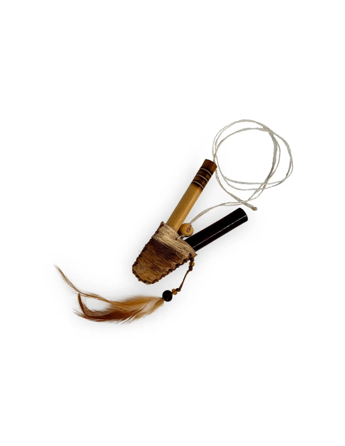 Bambus-Kuripe – Ararunart Feather – Röhren in Ledermanschette mit Schnur, Perlen und Feder