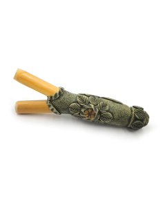 Kuripe mit Rapé-Behälter