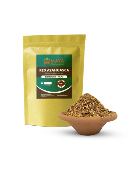 Rote Ayahuasca (Banisteriopsis muricata) – geschredderte Liane, Peru – Beutel mit Etikett und Tonschale