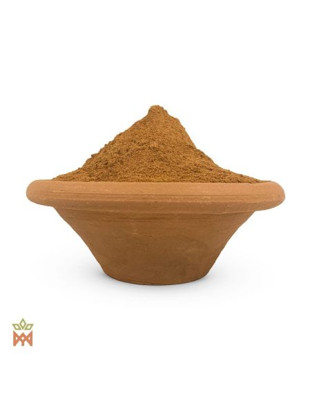 Brasilianische Catuaba – Gemahlene Rinde, Trichilia catigua – Pulver in einer Terrakottaschale