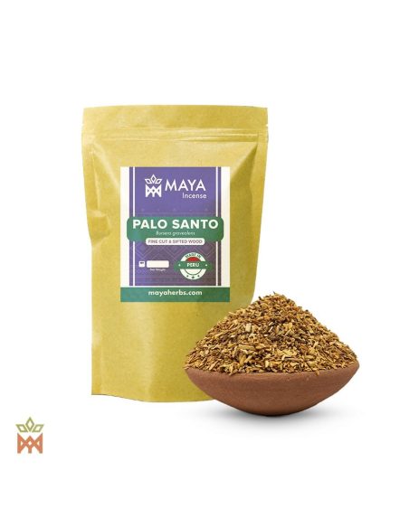 Palo Santo aus Peru – Fein geschnittenes Holz, Bursera graveolens – etikettierter Beutel und Tonschale mit Holz